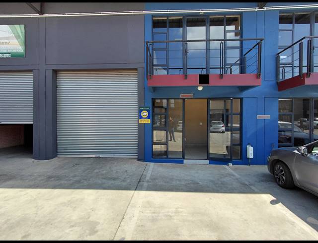 137M² WAREHOUSE TO LET IN POMONA